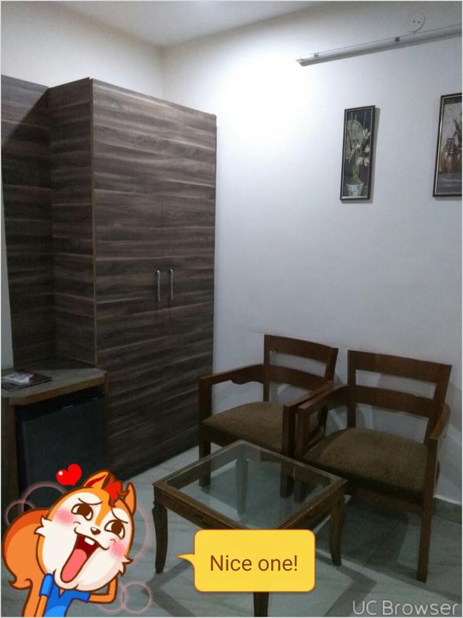 Hotel Palace Hoshiarpur 외부 사진