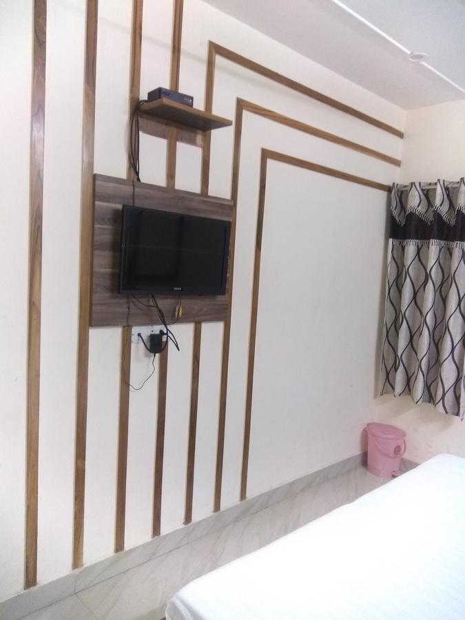 Hotel Palace Hoshiarpur 외부 사진
